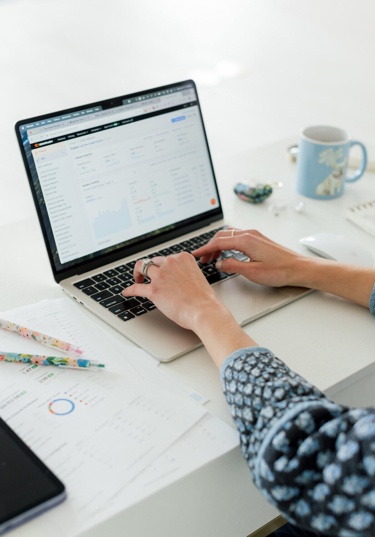 Sara-Dunn-finding-keywords-for-SEO Sara Dunn finding keywords for SEO